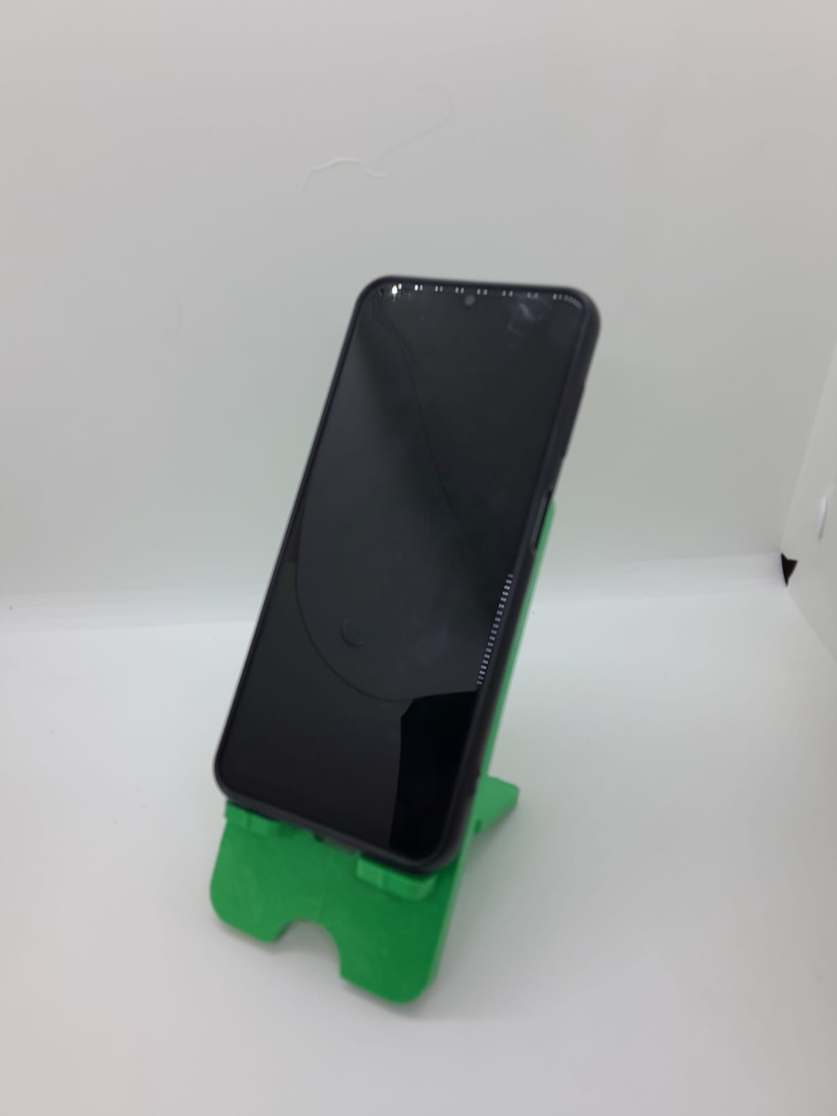 SOPORTE CELULAR 100% PLASTICO RECICLADO - Imagen 2